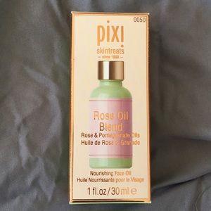 Pixi Skintreats Rose Oil Blend